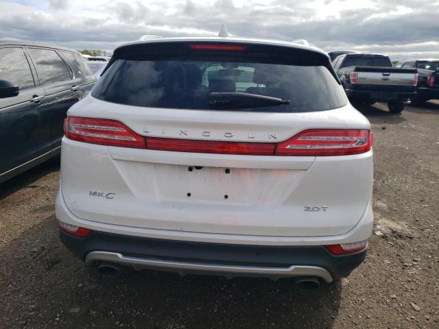 Photo 6 from auction – 2017 LINCOLN MKC RESERV with VIN 5LMCJ3C9XHUL19389