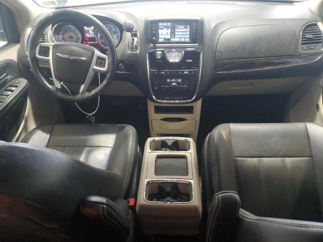 Photo 8 from auction – 2016 CHRYSLER TOWN & COU with VIN 2C4RC1BG2GR142610