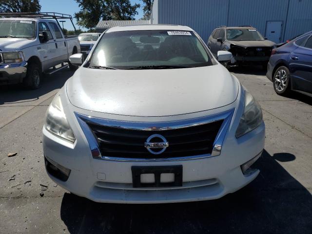 Фото 5 с аукциона – 2015 NISSAN ALTIMA 2.5 с VIN 1N4AL3AP9FC213910