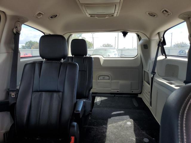 Photo 10 from auction – 2014 CHRYSLER TOWN & COU with VIN 2C4RC1BG8ER383701