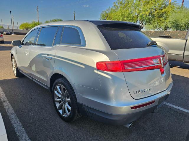 Photo 3 from auction – 2010 LINCOLN MKT with VIN 2LMHJ5FR1ABJ13944