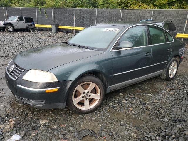 VOLKSWAGEN PASSAT 2004 with VIN WVWRH63B44P205575 - Photo from auction