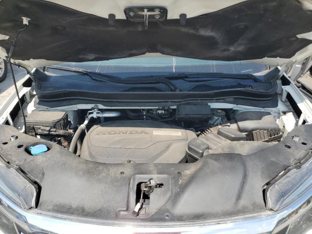 Photo 12 from auction – 2018 HONDA PILOT LX with VIN 5FNYF6H10JB031575