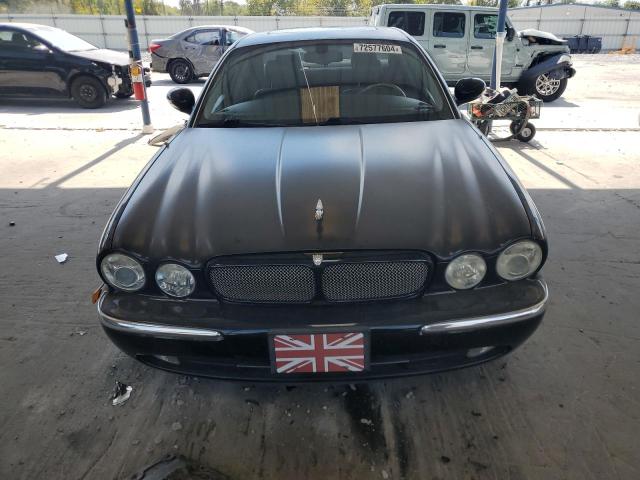 Photo 5 from auction – 2004 JAGUAR XJR S with VIN SAJEA73B24TG10774