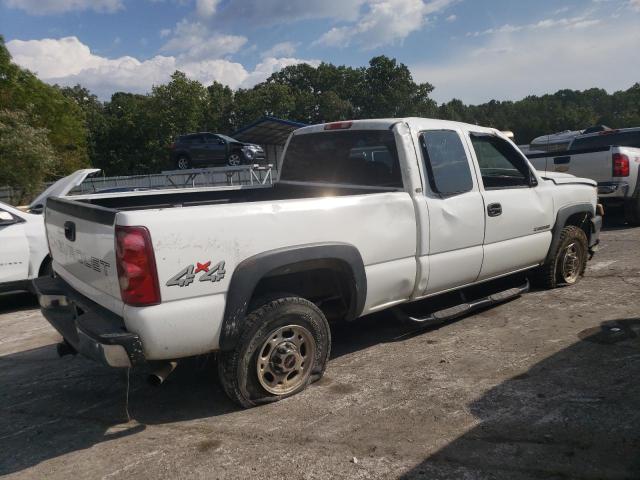 Photo 3 from auction – 2003 CHEVROLET SILVERADO with VIN 1GCHK29U83E314808