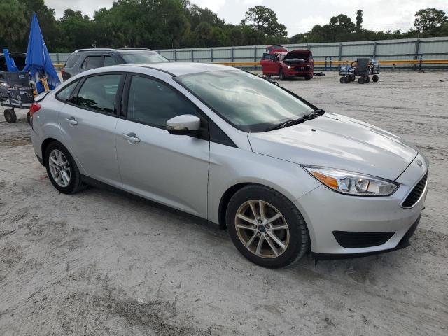Photo 4 from auction – 2015 FORD FOCUS SE with VIN 1FADP3F24FL205471