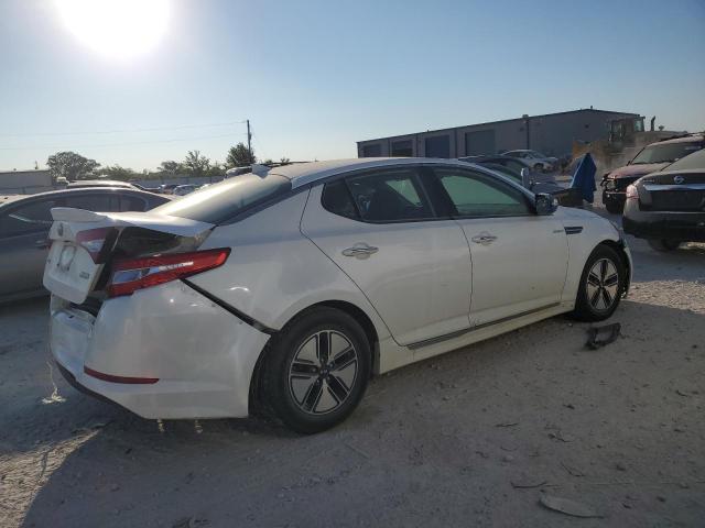Photo 3 from auction – 2013 KIA OPTIMA HYB with VIN KNAGM4AD9D5043527