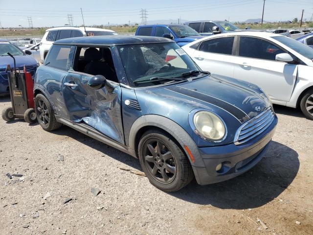 Photo 4 from auction – 2009 MINI COOPER with VIN WMWMF335X9TU75544