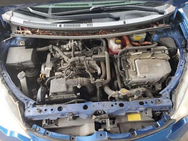 Photo 11 from auction – 2012 TOYOTA PRIUS C with VIN JTDKDTB32C1020805