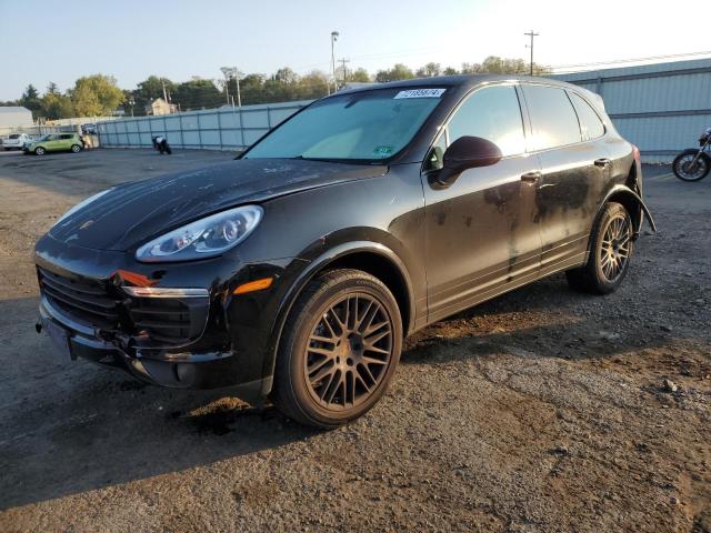 PORSCHE CAYENNE 2017 with VIN WP1AA2A2XHKA85117 - Photo from auction