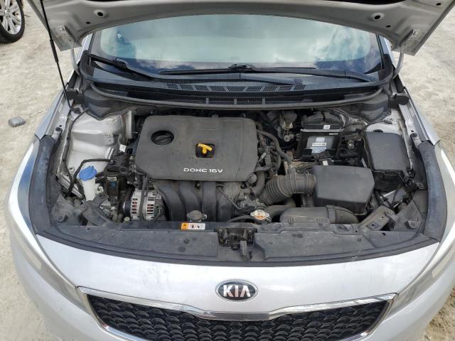 Photo 11 from auction – 2017 KIA FORTE LX with VIN 3KPFL4A72HE059574