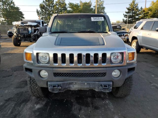 Photo 5 from auction – 2009 HUMMER H3T with VIN 5GNEN13E698128049