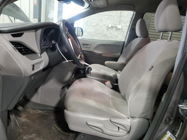 Photo 7 from auction – 2018 TOYOTA SIENNA L with VIN 5TDZZ3DC6JS913637
