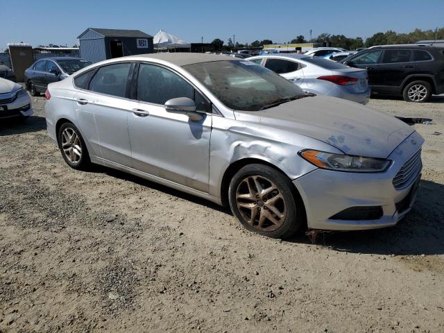 Photo 4 from auction – 2013 FORD FUSION SE with VIN 3FA6P0H71DR228026