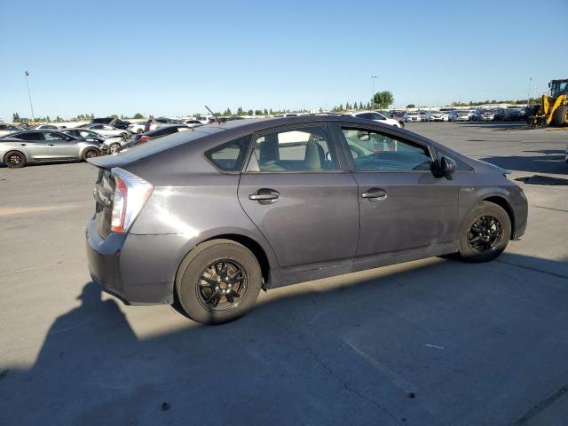 Photo 3 from auction – 2013 TOYOTA PRIUS with VIN JTDKN3DU8D5653886