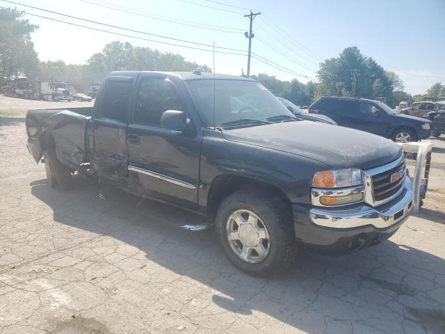 Photo 4 from auction – 2004 GMC NEW SIERRA with VIN 2GTEK19T041251291