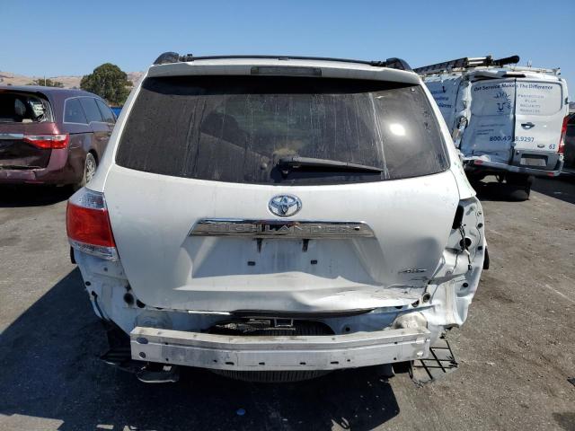 Фото 6 с аукциона – 2013 TOYOTA HIGHLANDER с VIN 5TDDK3EH5DS223357