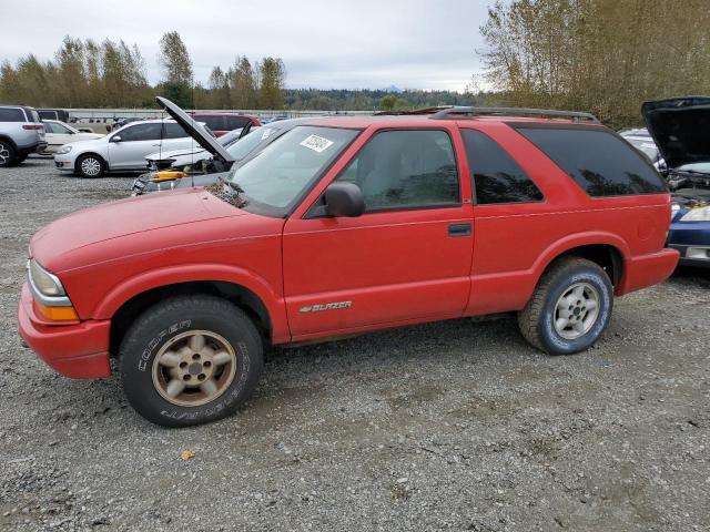 CHEVROLET BLAZER 2000 with VIN 1GNCT18W5YK210040 - Photo from auction
