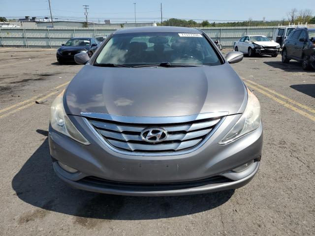 Photo 5 from auction – 2012 HYUNDAI SONATA SE with VIN 5NPEC4ABXCH423521