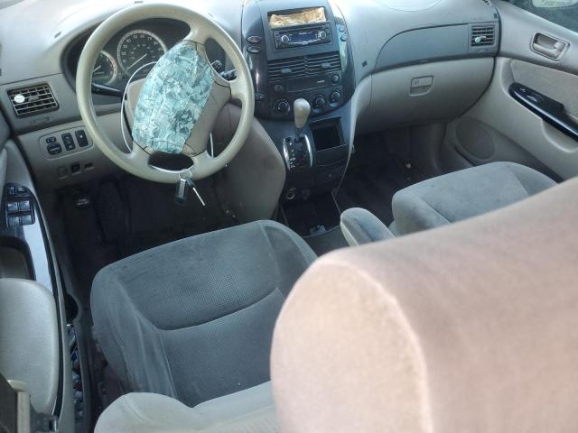 Photo 8 from auction – 2004 TOYOTA SIENNA CE with VIN 5TDZA23C64S029947