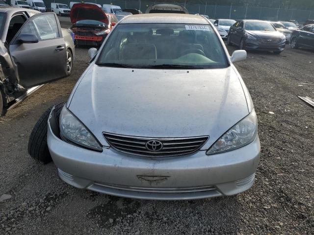 Photo 5 from auction – 2005 TOYOTA CAMRY LE with VIN 4T1BE32K65U504803