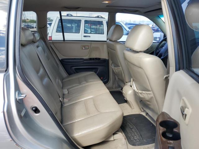 Photo 10 from auction – 2002 TOYOTA HIGHLANDER with VIN JTEGF21A020047754