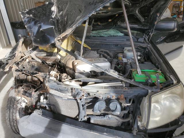Photo 12 from auction – 2003 TOYOTA 4RUNNER SR with VIN JTEBT14R230015551