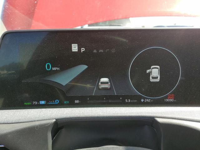 Photo 9 from auction – 2022 KIA EV6 LIGHT with VIN KNDC3DLC1N5034833
