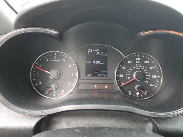 Photo 9 from auction – 2017 KIA FORTE LX with VIN 3KPFK4A71HE048987