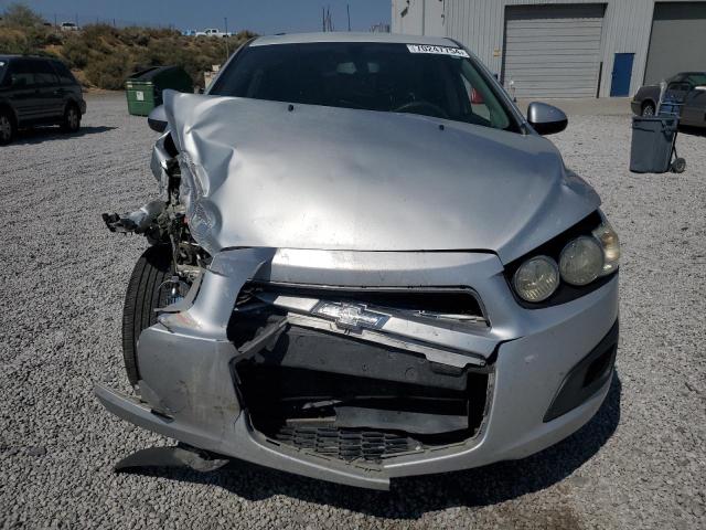 Фото 5 с аукциона – 2015 CHEVROLET SONIC LS с VIN 1G1JB5SH2F4126482