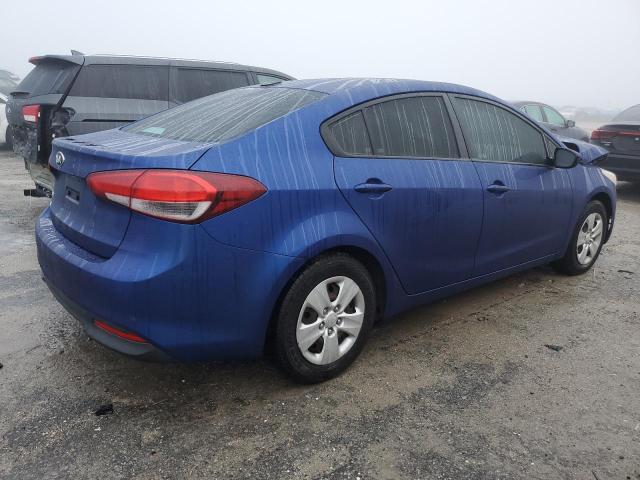 Photo 3 from auction – 2017 KIA FORTE LX with VIN 3KPFK4A7XHE034182