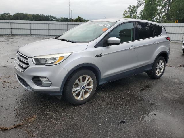 Photo 1 from auction – 2017 FORD ESCAPE SE with VIN 1FMCU9G9XHUB46254
