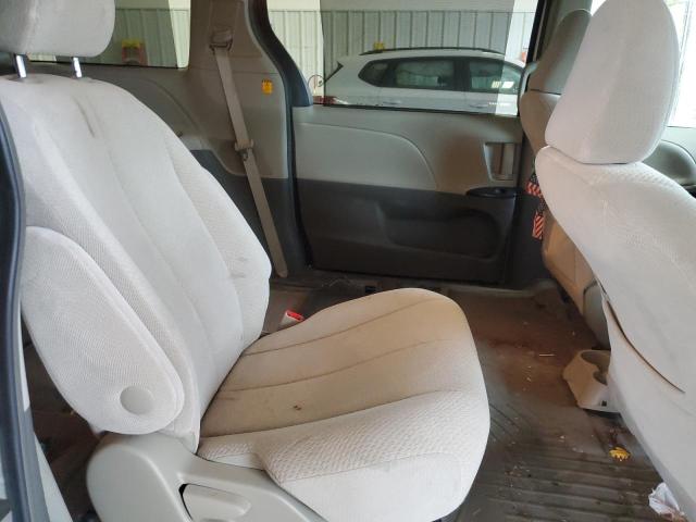 Photo 11 from auction – 2013 TOYOTA SIENNA LE with VIN 5TDKK3DC7DS341326