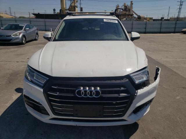 Photo 5 from auction – 2020 AUDI Q5 E PREMI with VIN WA1G2AFYXL2049169
