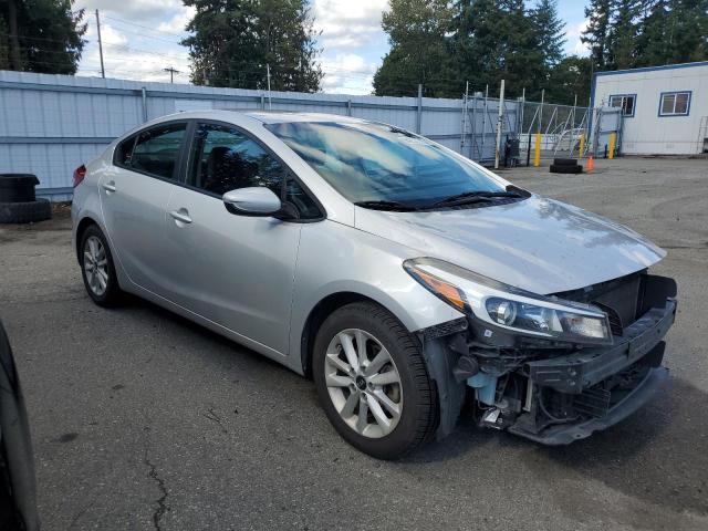 Zdjęcie 4 z aukcji – 2017 KIA FORTE LX z VIN 3KPFL4A78HE132950