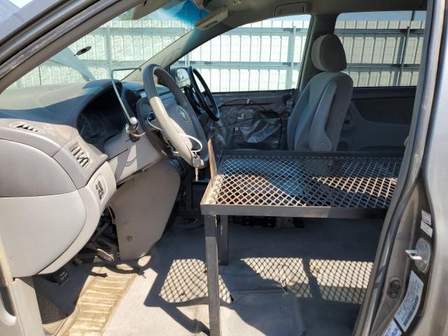 Photo 7 from auction – 2004 TOYOTA SIENNA CE with VIN 5TDZA23C14S194076