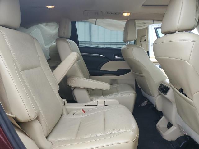 Photo 11 from auction – 2016 TOYOTA HIGHLANDER with VIN 5TDDKRFH0GS300576