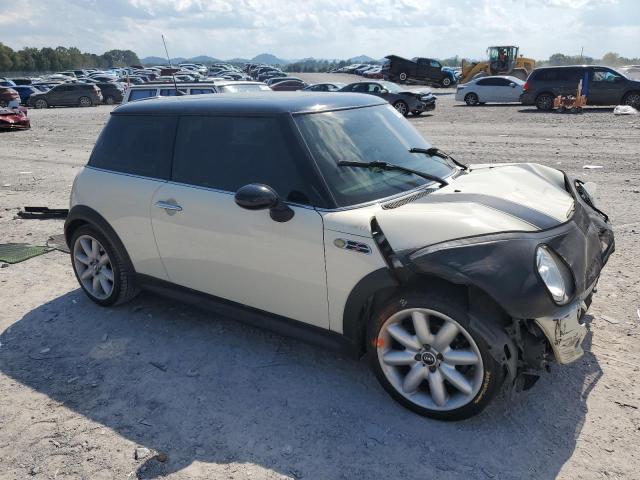 Photo 4 from auction – 2006 MINI COOPER S with VIN WMWRE33526TJ37611