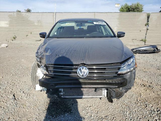 Photo 5 from auction – 2017 VOLKSWAGEN JETTA SE with VIN 3VWDB7AJ9HM288358