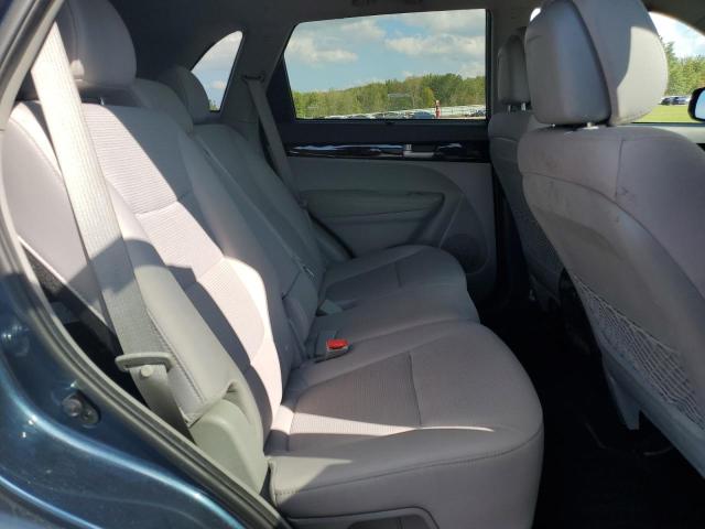 Photo 11 from auction – 2015 KIA SORENTO LX with VIN 5XYKT3A69FG610812