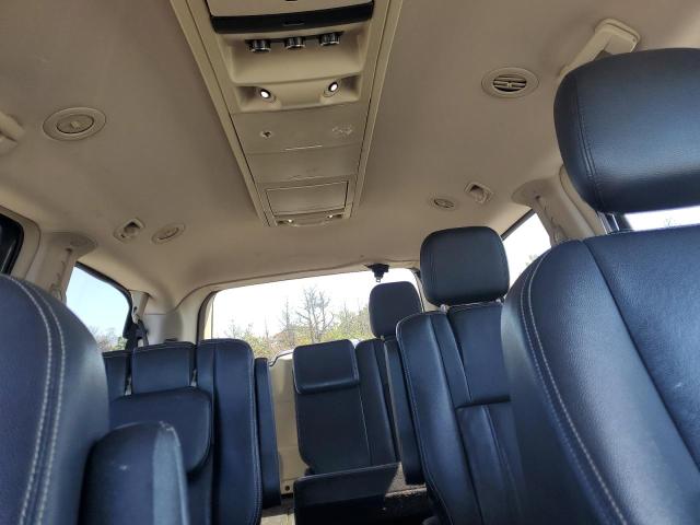 Photo 10 from auction – 2012 CHRYSLER TOWN & COU with VIN 2C4RC1BG6CR229159