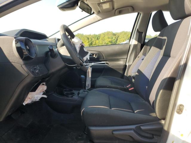 Photo 7 from auction – 2018 TOYOTA PRIUS C with VIN JTDKDTB33J1607690