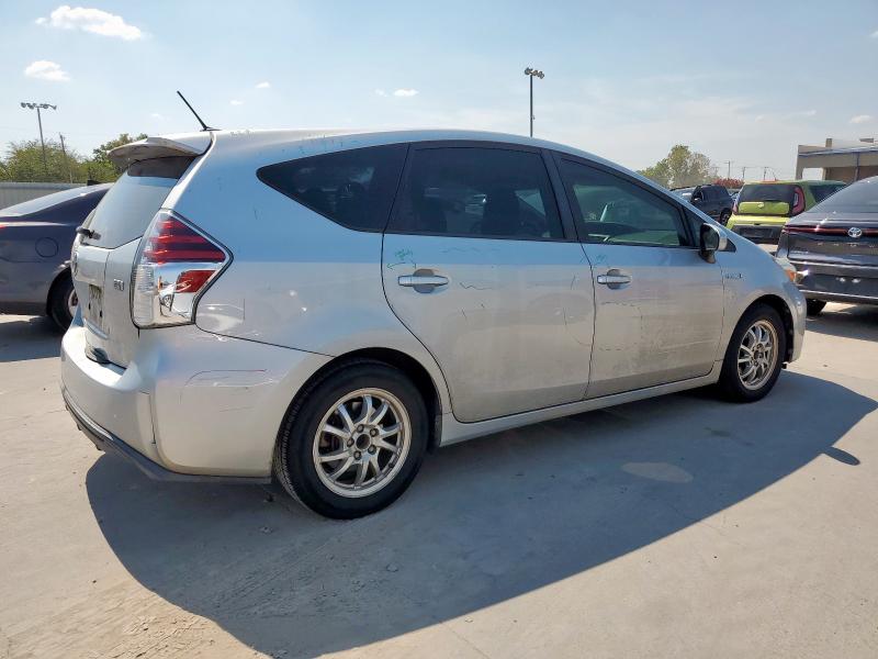 Photo 3 from auction – 2015 TOYOTA PRIUS V with VIN JTDZN3EU7FJ016625