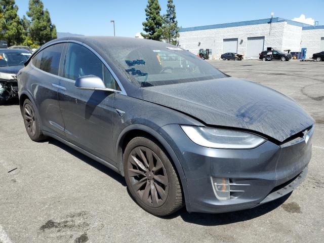 Photo 4 from auction – 2017 TESLA MODEL X with VIN 5YJXCBE20HF054813