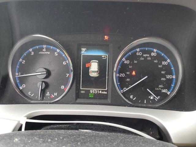 Photo 9 from auction – 2016 TOYOTA RAV4 XLE with VIN 2T3WFREV6GW280367