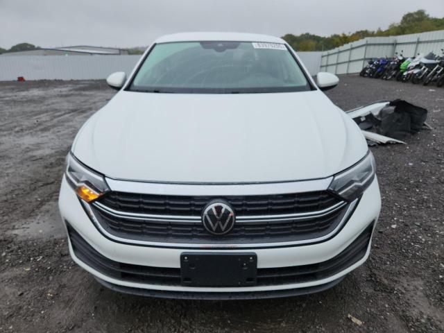 Photo 5 from auction – 2024 VOLKSWAGEN JETTA S with VIN 3VW5M7BU8RM097989
