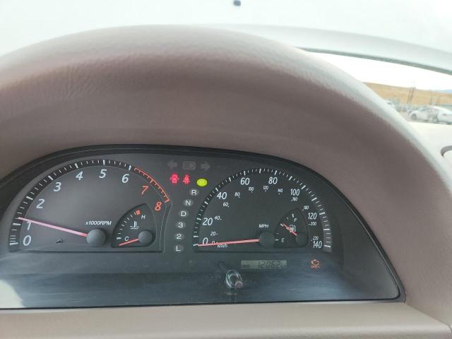 Photo 9 from auction – 2004 TOYOTA CAMRY LE with VIN 4T1BF32K64U073004