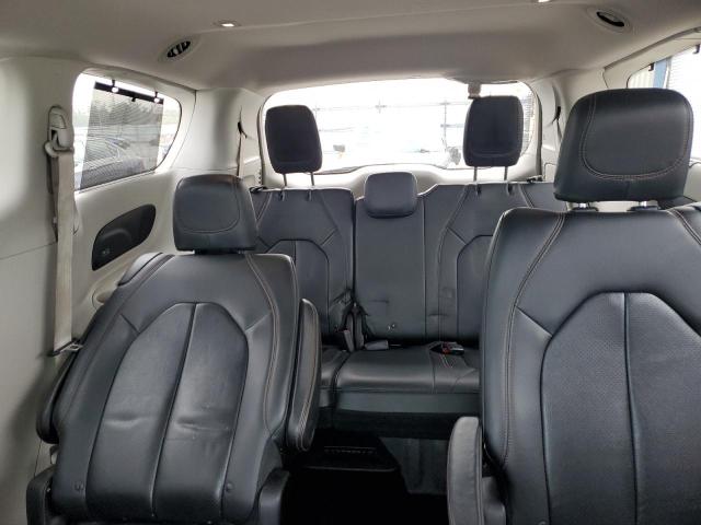 Photo 10 from auction – 2018 CHRYSLER PACIFICA T with VIN 2C4RC1EG4JR172565