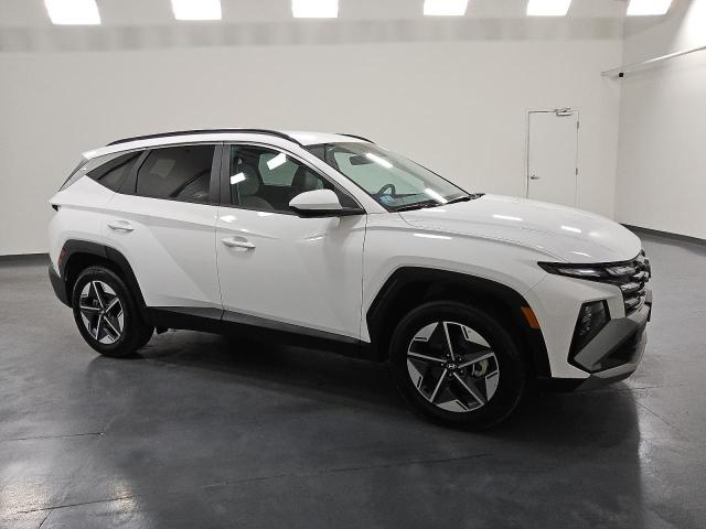 Photo 4 from auction – 2025 HYUNDAI TUCSON SEL with VIN 5NMJBCDE2SH575449