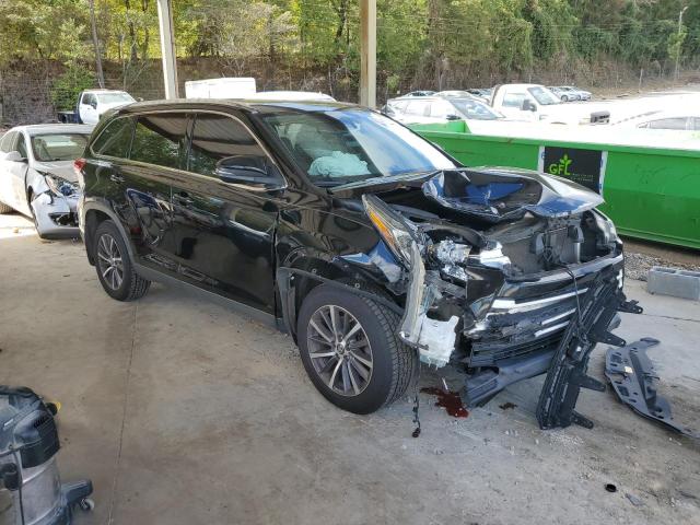 Photo 4 from auction – 2019 TOYOTA HIGHLANDER with VIN 5TDJZRFH1KS703022